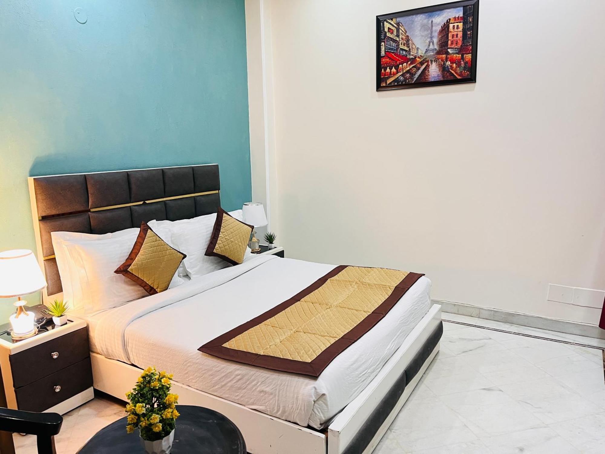 South Inn - Green Park Near Hauz Khas South Delhi 뉴델리 외부 사진