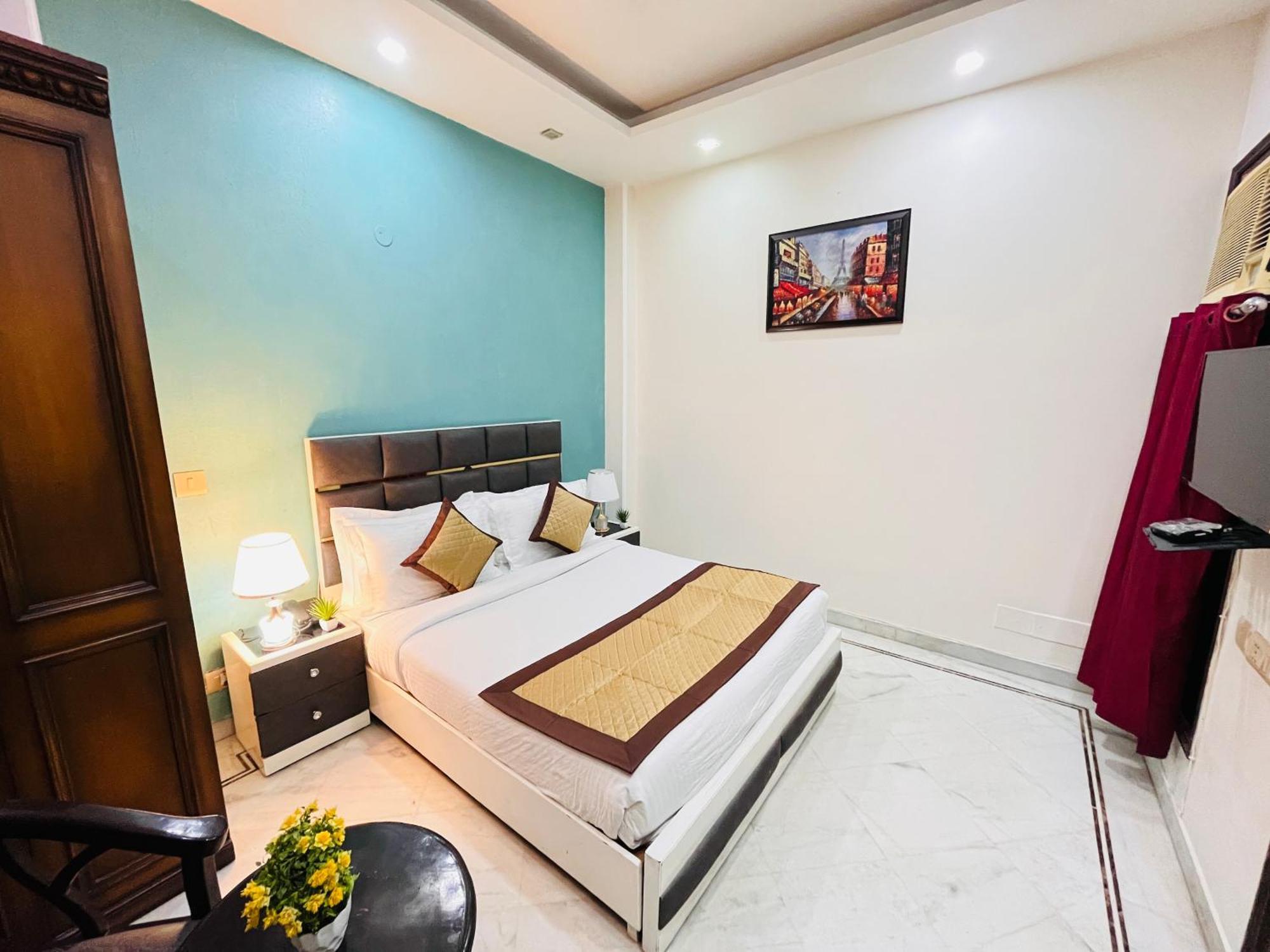South Inn - Green Park Near Hauz Khas South Delhi 뉴델리 외부 사진